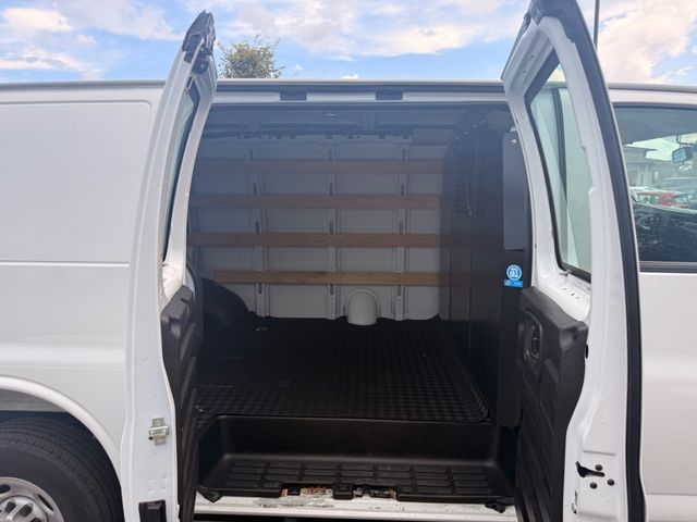 2025 Chevrolet Express Cargo Van EXPRESS ($950 IN PACKAGES!!!) - 23065176 - 21