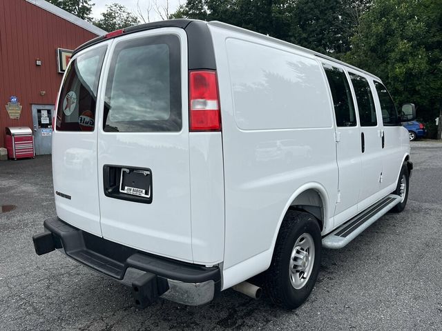 2025 Chevrolet Express Cargo Van ONE OWNER / CLEAN CARFAX - 23060153 - 2