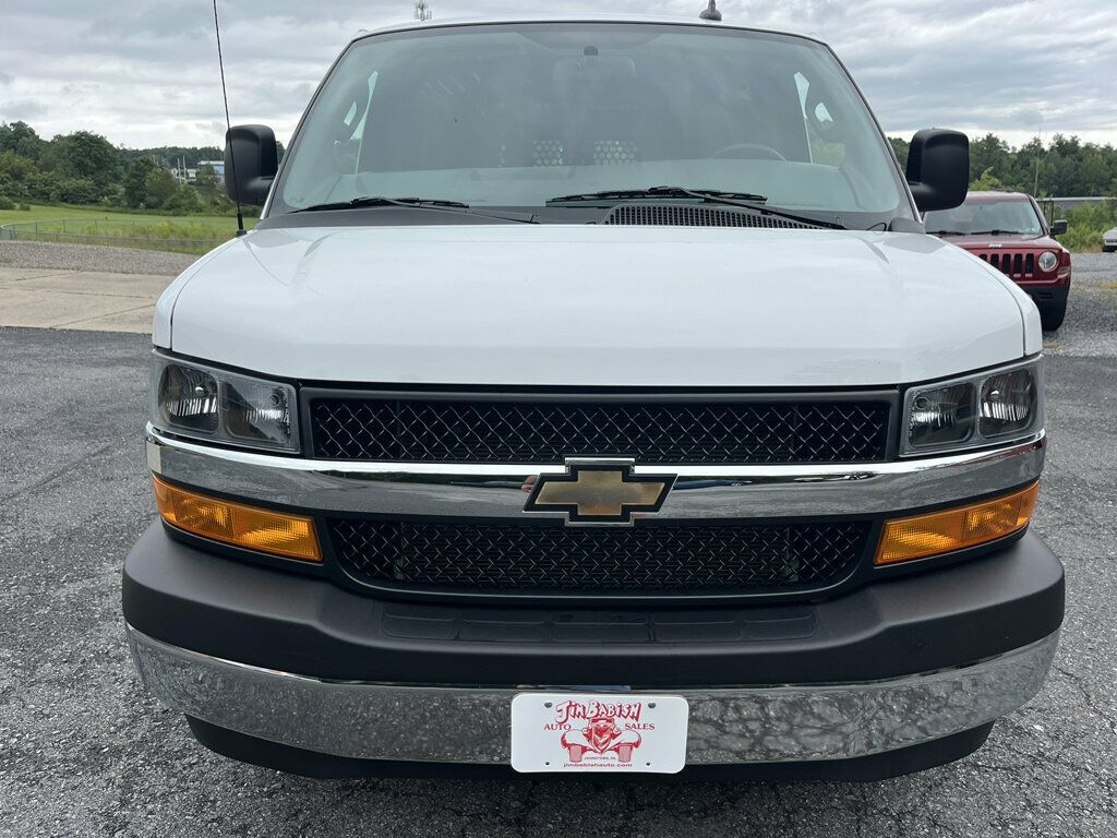 2025 Chevrolet Express Cargo Van ONE OWNER / CLEAN CARFAX - 23060153 - 7