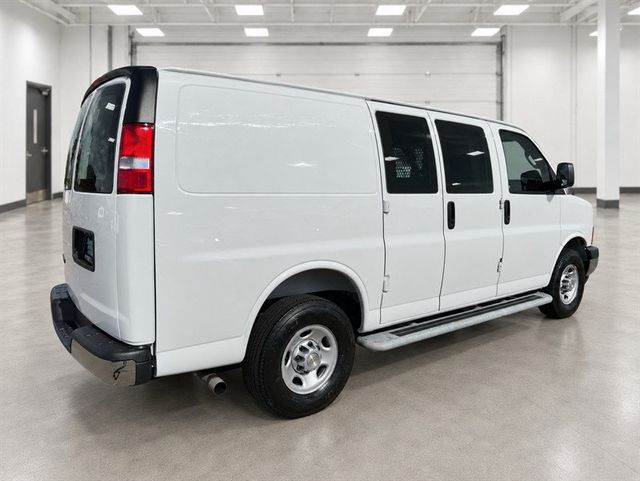 2025 Chevrolet Express Cargo Van RWD 2500 135" - 23093954 - 10