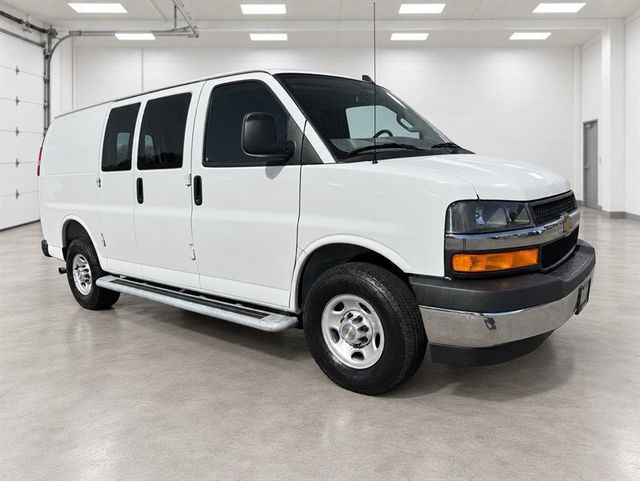 2025 Chevrolet Express Cargo Van RWD 2500 135" - 23093954 - 11