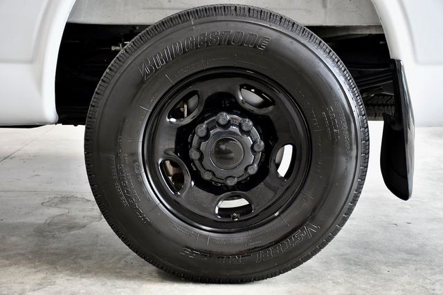 2025 Chevrolet Express Cargo Van RWD 2500 135" - 23054734 - 9