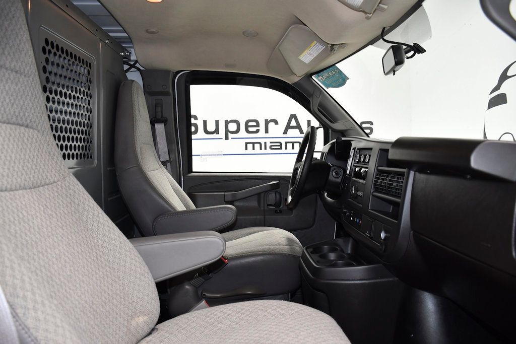 2025 Chevrolet Express Cargo Van RWD 2500 135" - 23054734 - 12