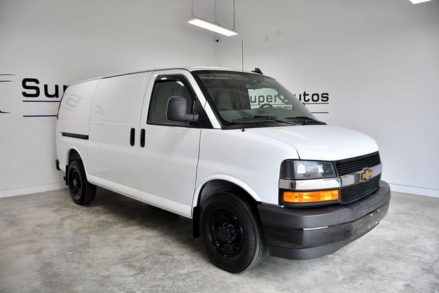 2025 Chevrolet Express Cargo Van RWD 2500 135" - 23054734 - 2