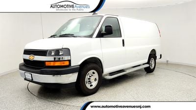 2025 Chevrolet Express Cargo Van - 1GCWGAFP5S1195171