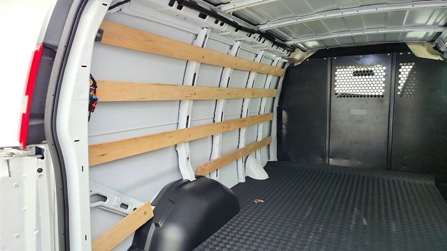 2025 Chevrolet Express Cargo Van RWD 2500 135'' w/ Bulkhead Partition & Cargo Upfit - 23037916 - 19