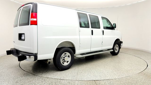 2025 Chevrolet Express Cargo Van RWD 2500 135'' w/ Chrome App Pkg & Cruise Control - 23038153 - 4