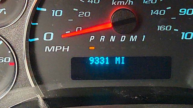 2025 Chevrolet Express Cargo Van RWD 2500 135'' w/ Chrome App Pkg & Cruise Control - 23038249 - 13