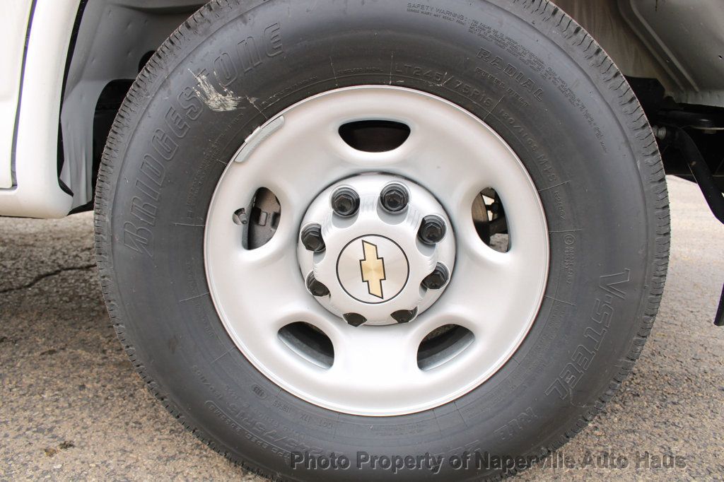 2025 CHEVROLET EXPRESS - Image 40