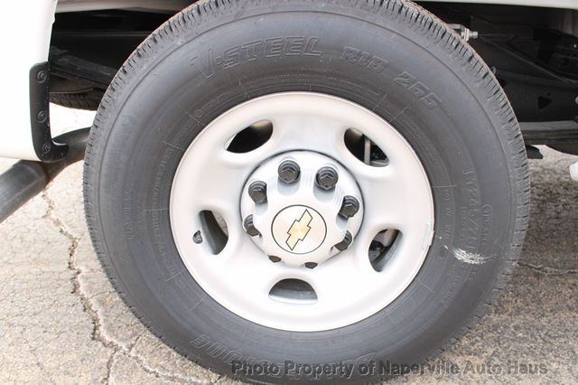 2025 Chevrolet Express Cargo Van RWD 2500 155" - 22981617 - 40