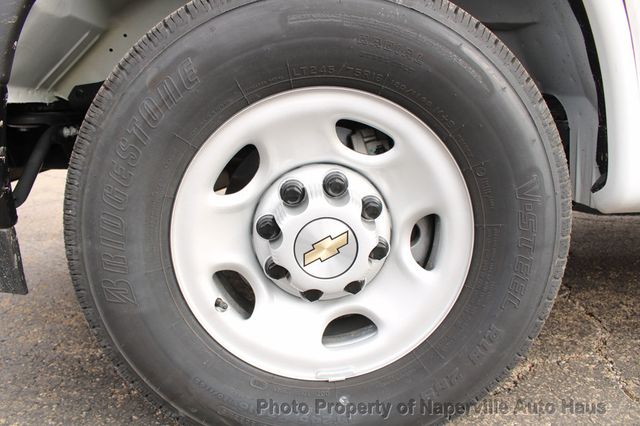 2025 Chevrolet Express Cargo Van RWD 2500 155" - 22981617 - 42