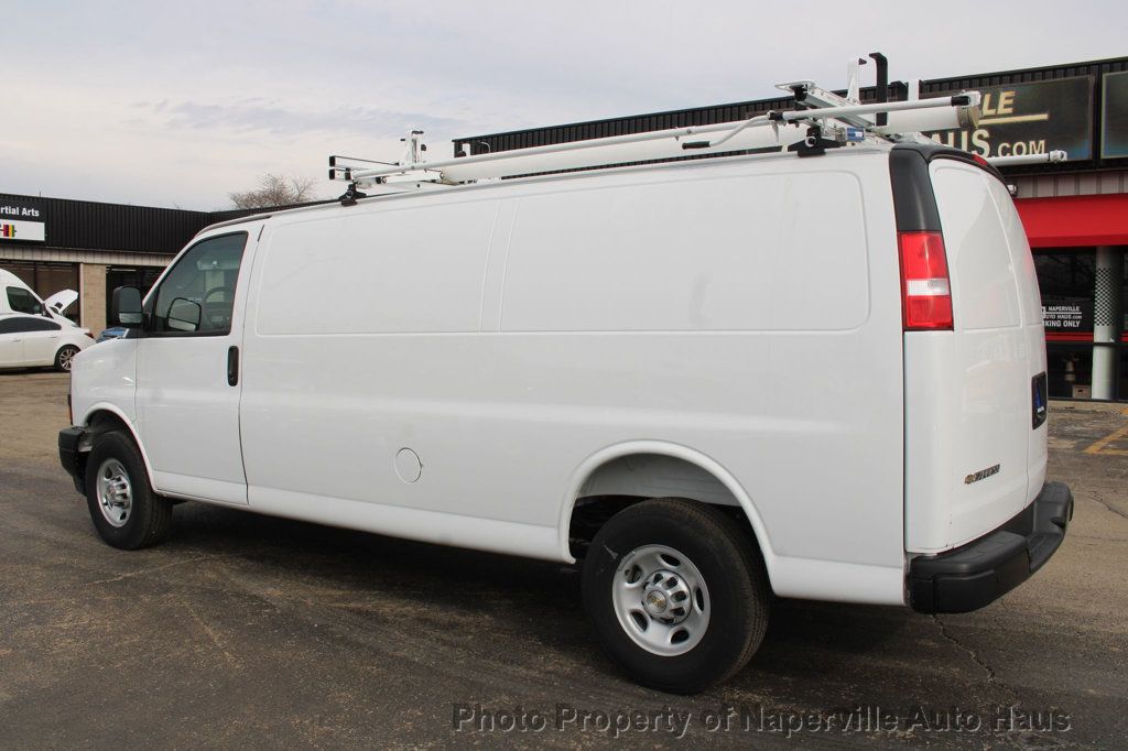 2025 CHEVROLET EXPRESS - Image 61