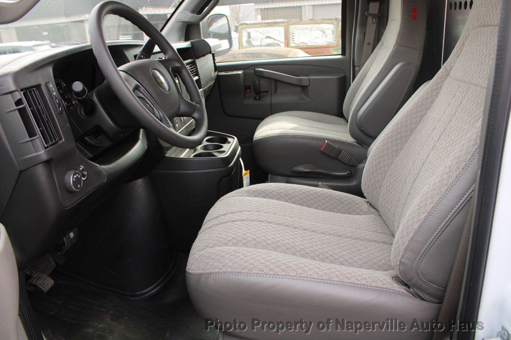 2025 CHEVROLET EXPRESS - Image 8