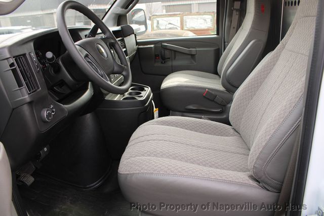 2025 Chevrolet Express Cargo Van RWD 2500 155" - 22981617 - 7