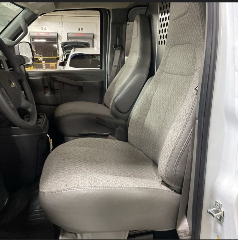 2025 Chevrolet Express Cargo Van RWD 2500 155" - 22956235 - 18