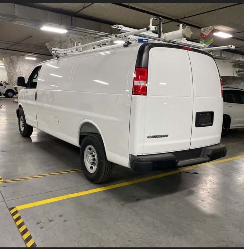 2025 Chevrolet Express Cargo Van RWD 2500 155" - 22956235 - 26