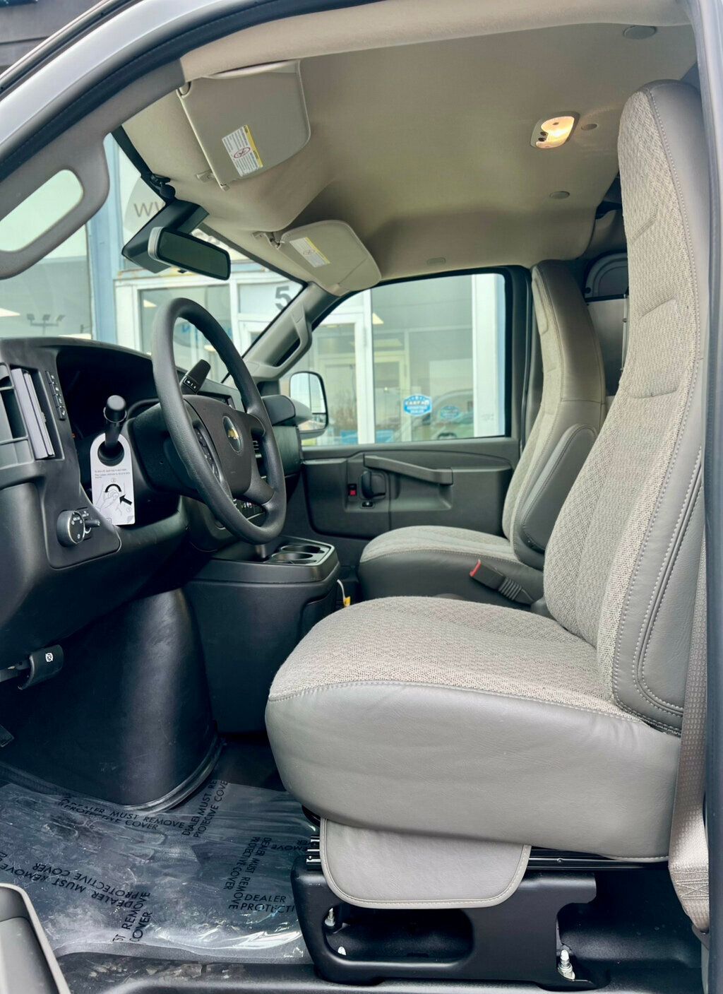 2025 Chevrolet Express Cargo Van RWD 2500 155" - 22958000 - 13