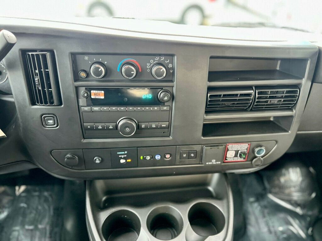 2025 Chevrolet Express Cargo Van RWD 2500 155" - 22958000 - 16