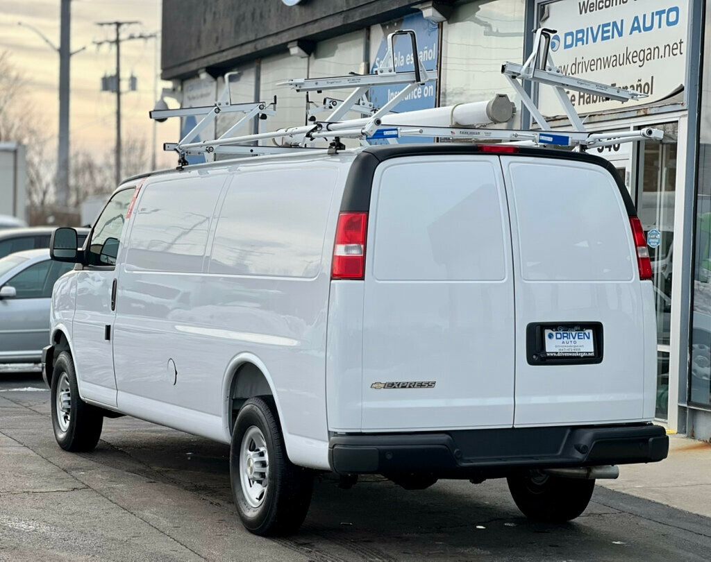 2025 Chevrolet Express Cargo Van RWD 2500 155" - 22958000 - 22