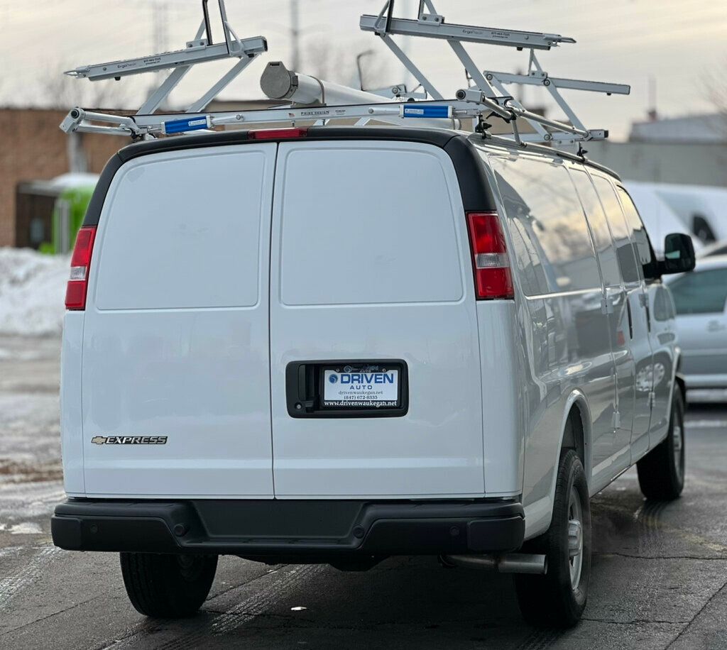 2025 Chevrolet Express Cargo Van RWD 2500 155" - 22958000 - 24