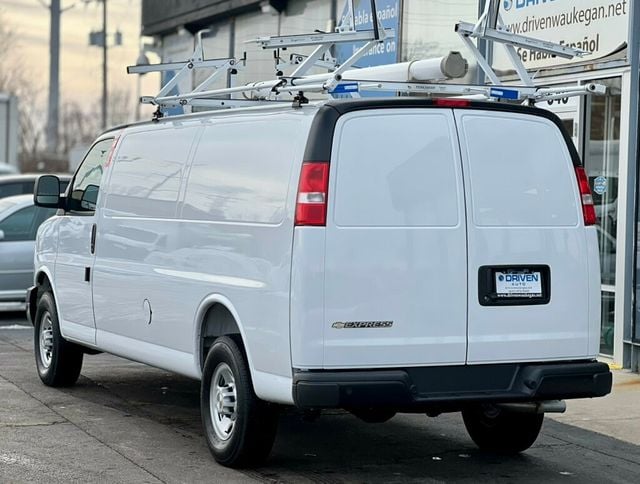 2025 Chevrolet Express Cargo Van RWD 2500 155" - 22958000 - 2