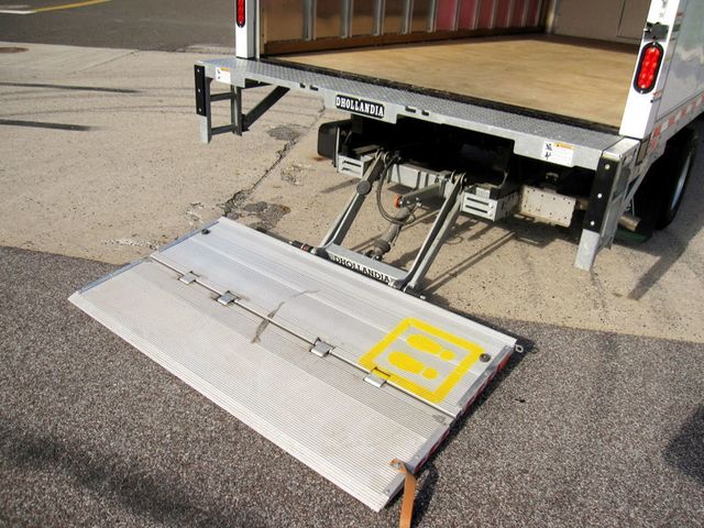 2025 Chevrolet Express Commercial Cutaway 3500 Van 177" - 23064033 - 11