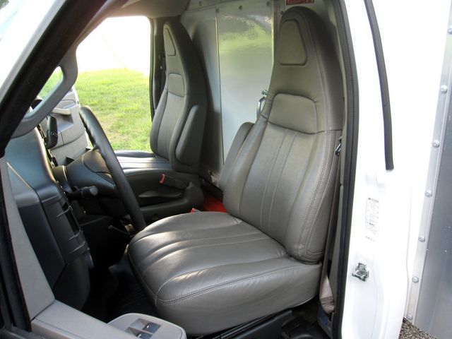 2025 Chevrolet Express Commercial Cutaway 3500 Van 177" - 23064033 - 18
