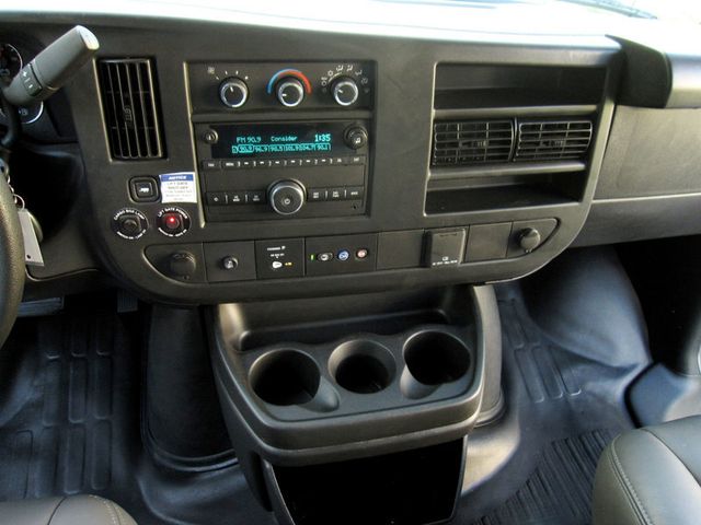 2025 Chevrolet Express Commercial Cutaway 3500 Van 177" - 23064033 - 21