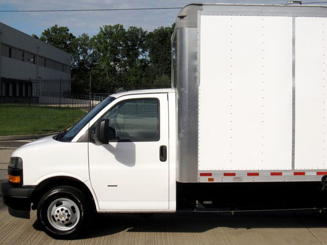 2025 Chevrolet Express Commercial Cutaway 3500 Van 177" - 23064033 - 4