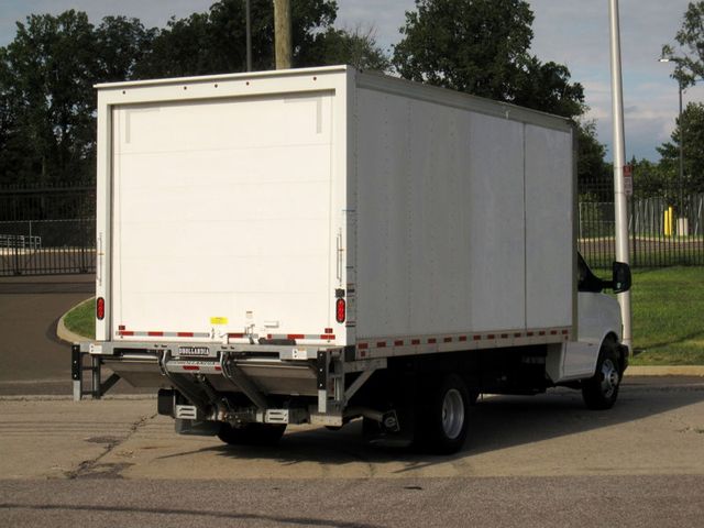 2025 Chevrolet Express Commercial Cutaway 3500 Van 177" - 23064033 - 8