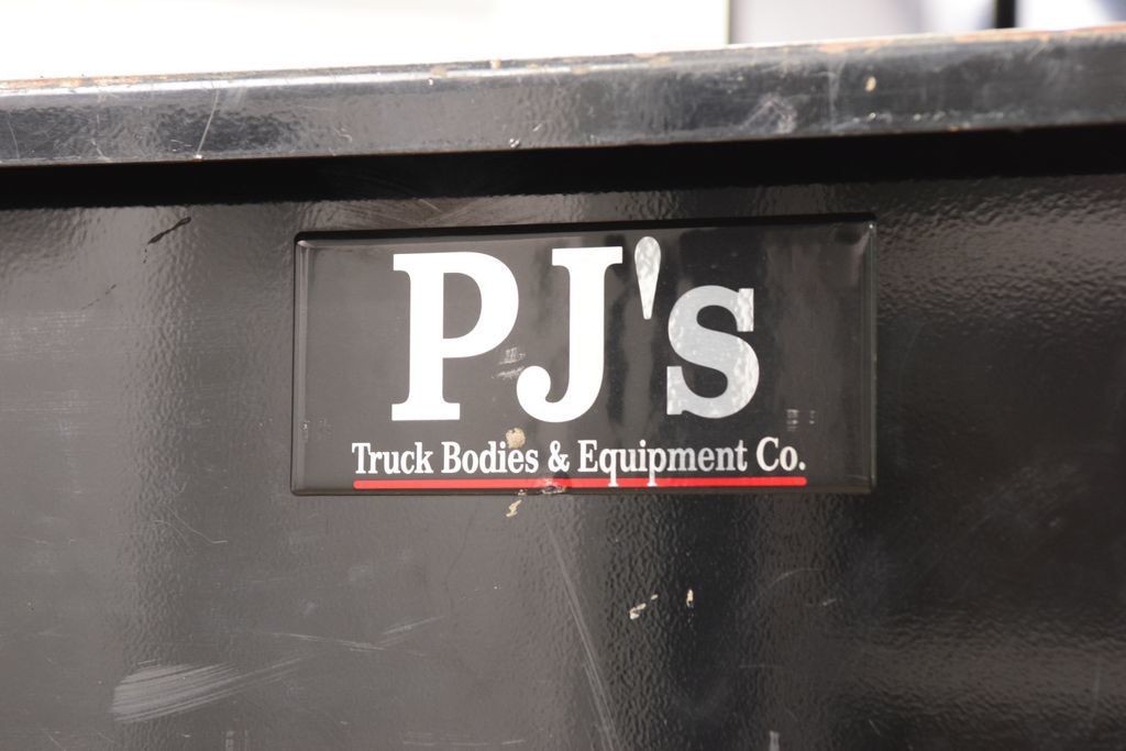 2025 Chevrolet Low Cab Forward 5500 XD 5500XD CREW * 5.2 DIESEL * CONCRETE BODY * 1 OWNER - 22995476 - 13