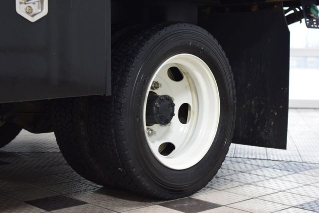 2025 Chevrolet Low Cab Forward 5500 XD 5500XD CREW * 5.2 DIESEL * CONCRETE BODY * 1 OWNER - 22995476 - 16