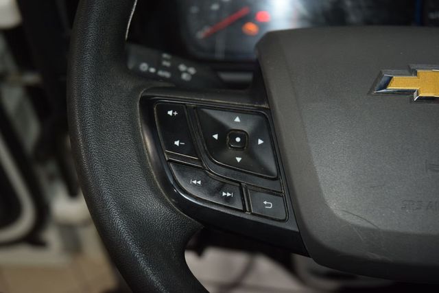 2025 Chevrolet Low Cab Forward 5500 XD 5500XD CREW * 5.2 DIESEL * CONCRETE BODY * 1 OWNER - 22995476 - 22