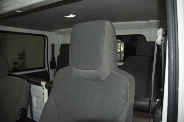 2025 Chevrolet Low Cab Forward 5500 XD 5500XD CREW * 5.2 DIESEL * CONCRETE BODY * 1 OWNER - 22995476 - 26