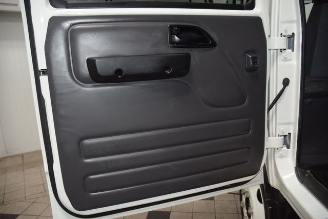 2025 Chevrolet Low Cab Forward 5500 XD 5500XD CREW * 5.2 DIESEL * CONCRETE BODY * 1 OWNER - 22995476 - 28