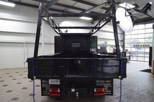 2025 Chevrolet Low Cab Forward 5500 XD 5500XD CREW * 5.2 DIESEL * CONCRETE BODY * 1 OWNER - 22995476 - 3