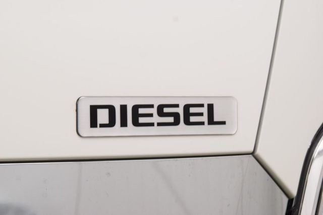 2025 Chevrolet Low Cab Forward 5500 XD 5500XD CREW * 5.2 DIESEL * CONCRETE BODY * 1 OWNER - 22995476 - 7