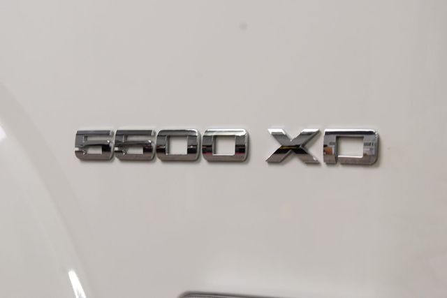 2025 Chevrolet Low Cab Forward 5500 XD 5500XD CREW * 5.2 DIESEL * CONCRETE BODY * 1 OWNER - 22995476 - 8