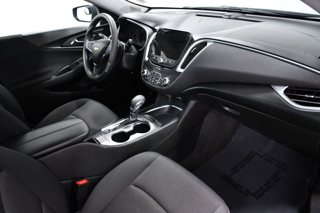 2025 Chevrolet Malibu 4dr Sedan 1LT - 22976704 - 16