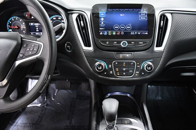 2025 Chevrolet Malibu 4dr Sedan 1LT - 22976704 - 23