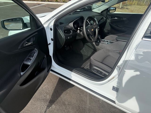 2025 Chevrolet Malibu 4dr Sedan 1LT - 22988038 - 2