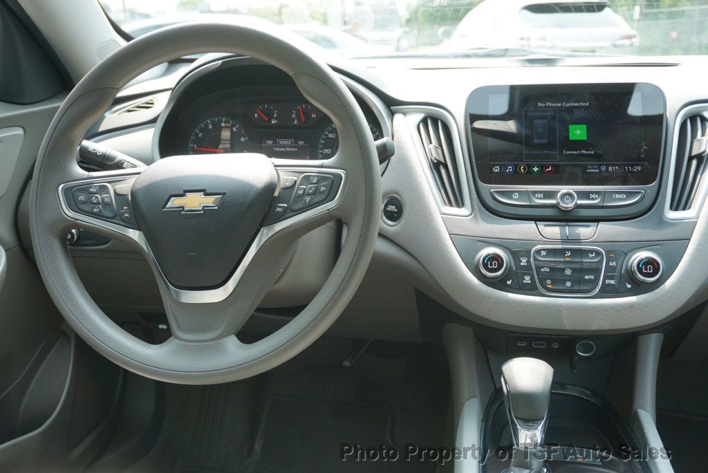 2025 Chevrolet Malibu 1LT photo 14
