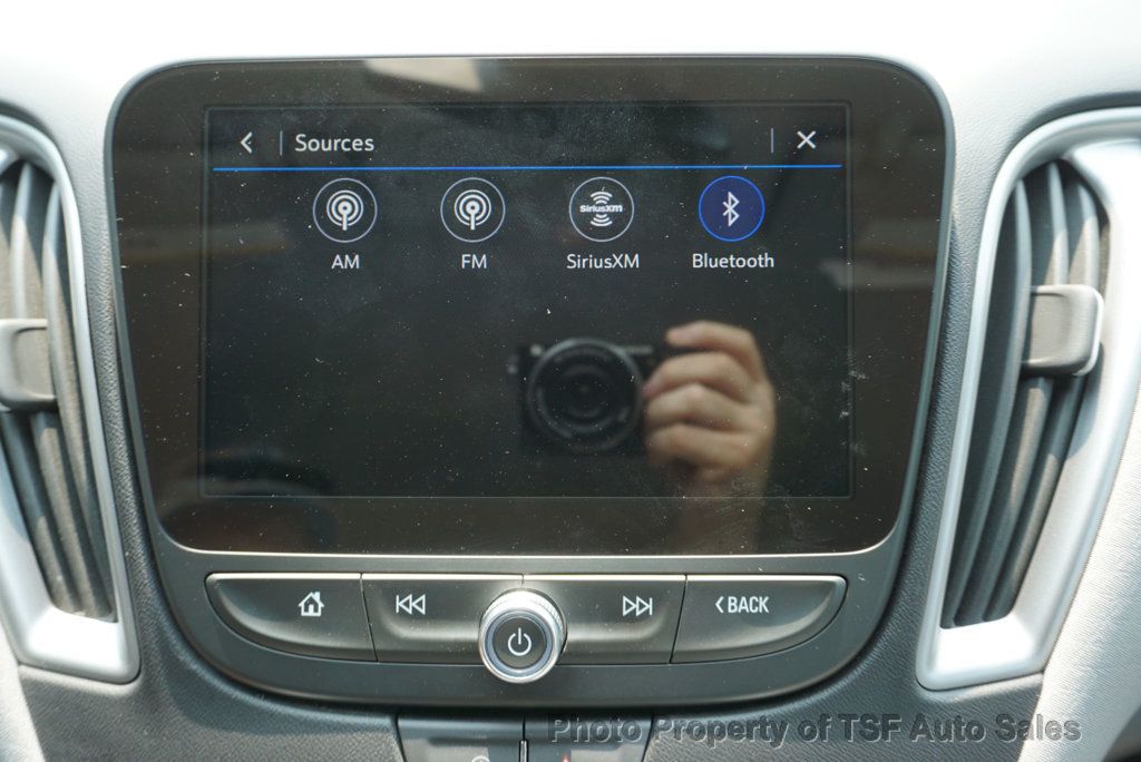 2025 Chevrolet Malibu 1LT photo 18