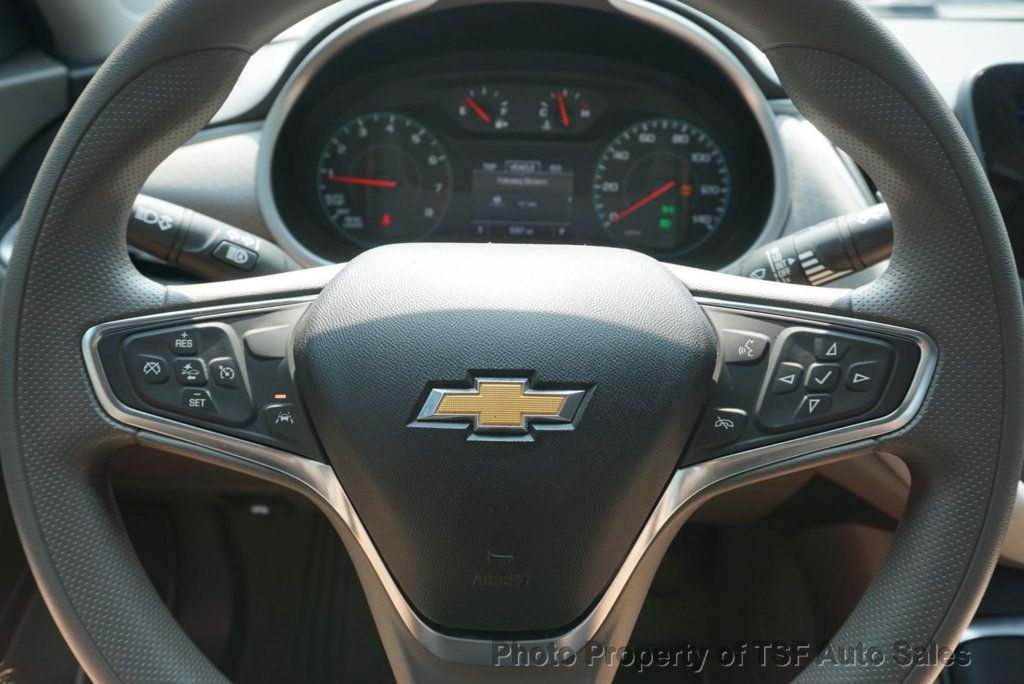 2025 Chevrolet Malibu 1LT photo 21