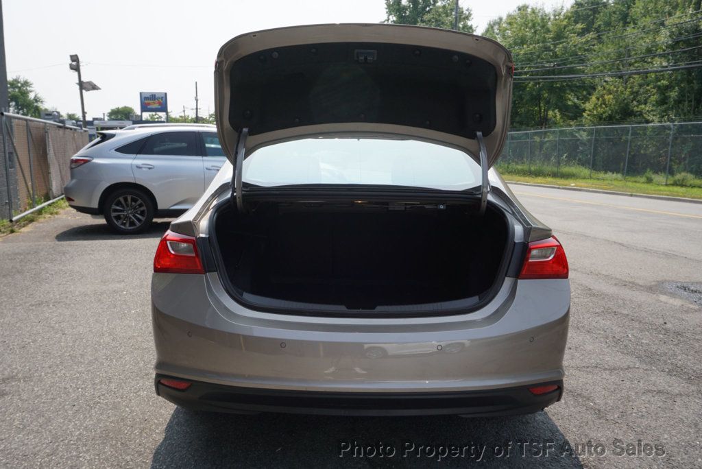 2025 Chevrolet Malibu 1LT photo 24