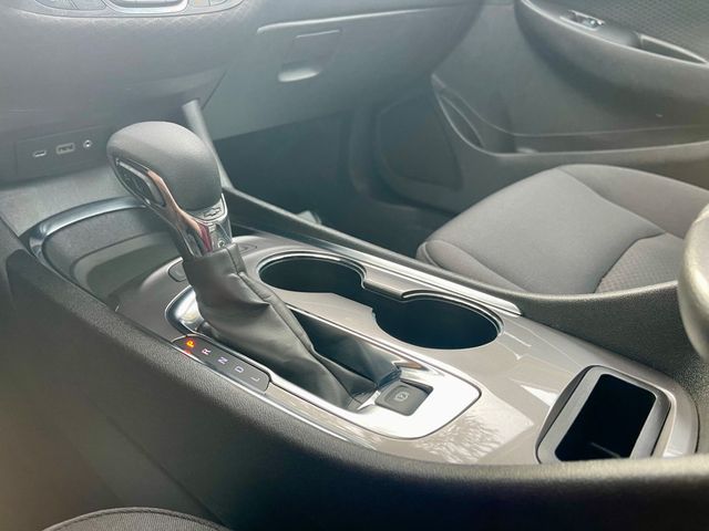 2025 CHEVROLET MALIBU LT VEHICLE IN ST AUGUSTINE! TRANSFER AVAILABLE - 22983044 - 13