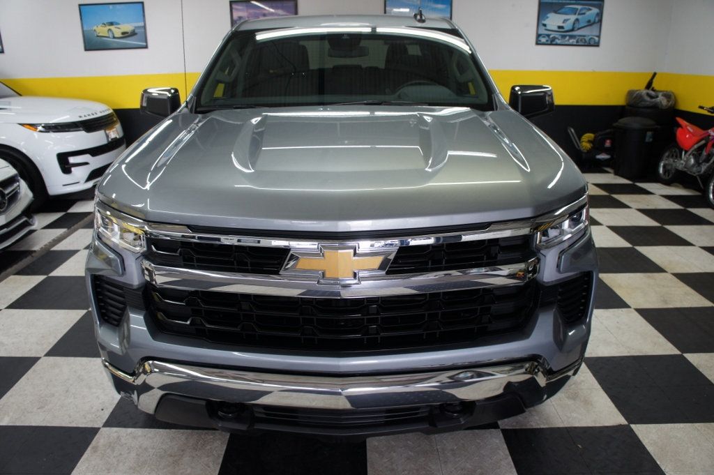 2025 Chevrolet Silverado 1500 1-Owner, 4x4 - 22938903 - 9