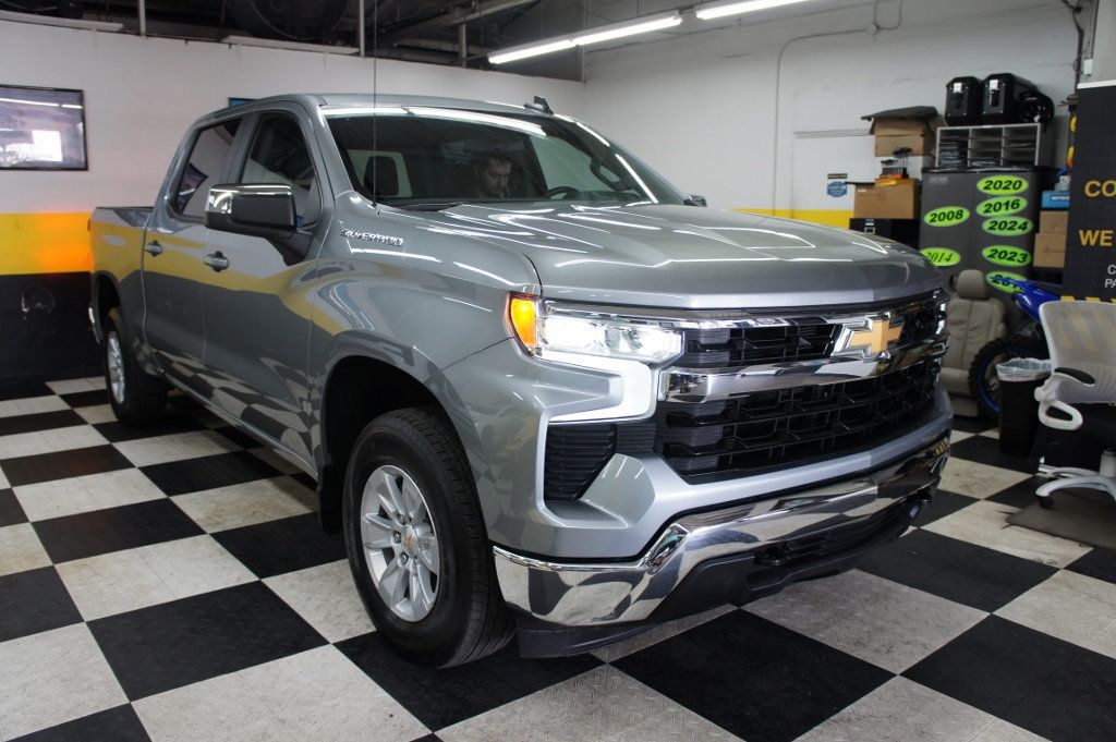 2025 Chevrolet Silverado 1500 1-Owner, 4x4 - 22938903 - 10