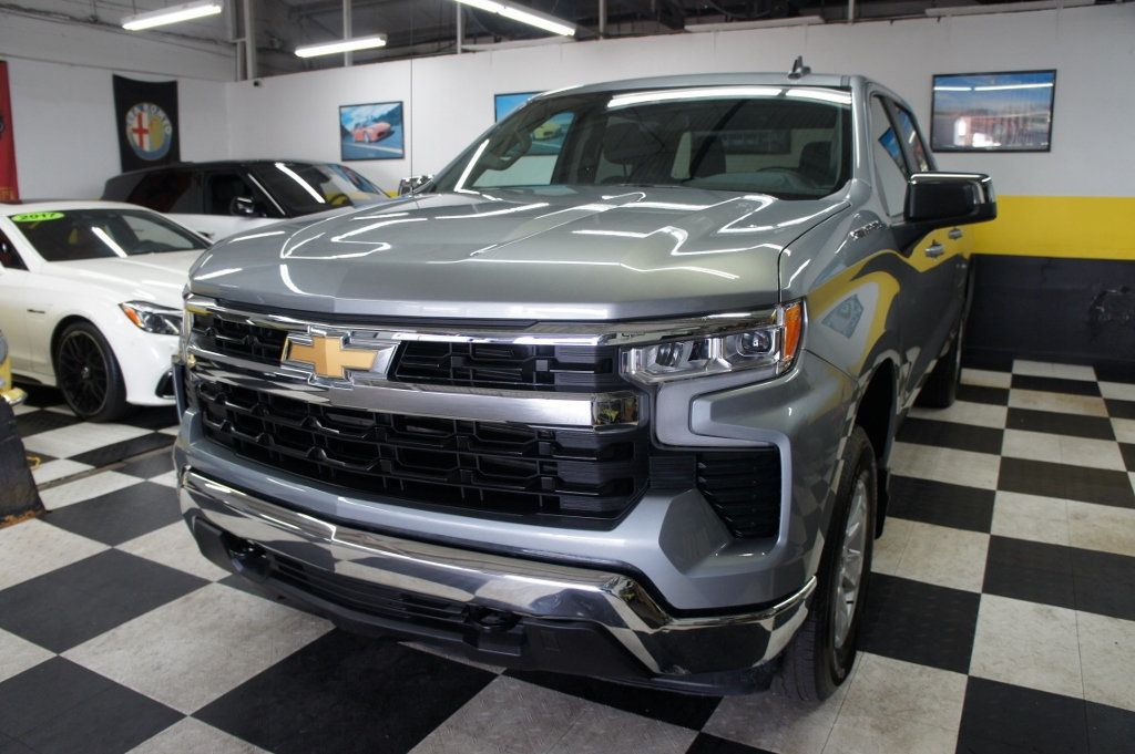 2025 Chevrolet Silverado 1500 1-Owner, 4x4 - 22938903 - 11