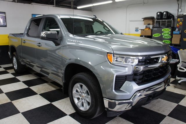 2025 Chevrolet Silverado 1500 1-Owner, 4x4 - 22938903 - 1